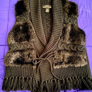 KIKIT Original Knits, Large, fur and cable knit design